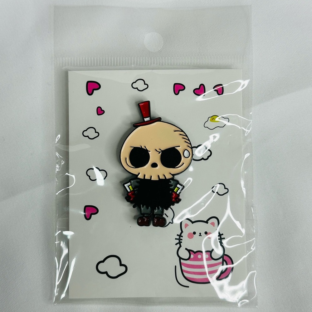Labubu The Monsters Tycoon Pin 2”x1” - Picture 4 of 5